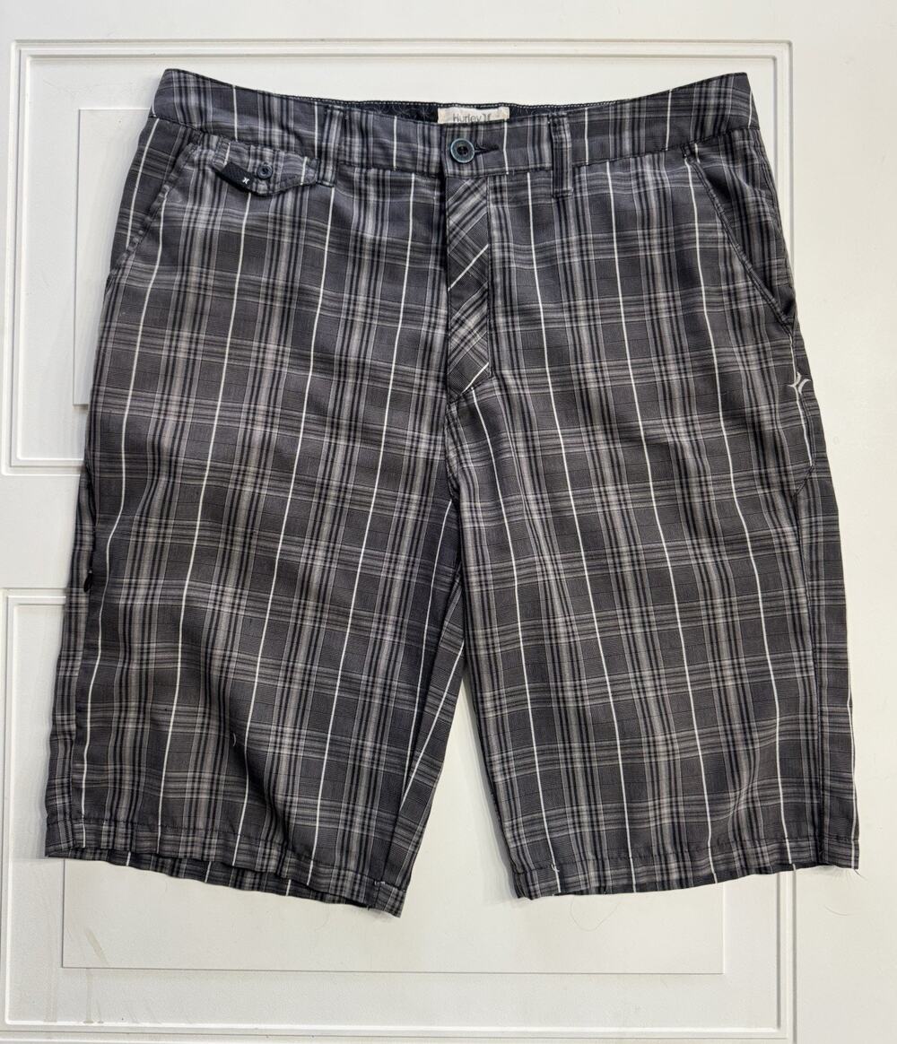 Hurley Art Department Mens Sz 32 Plaid Shorts Chino Black Grey Checked